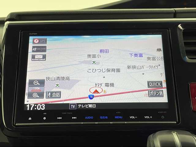 ホンダ ステップワゴン スパーダ ホンダセンシング 埼玉県 2017(平29)年 6.7万km プレミアムスパークルブラックパール 純正9型ナビ/（フルセグTV/BT/CD/DVD/AM/FM）/バックカメラ/ホンダセンシング/・衝突軽減ブレーキ/・渋滞追従機能付アダプティブクルーズコントロール/・路外逸脱抑制機能/両側パワースライドドア/ビルトインETC/純正アルミホイール/純正フロアマット/LEDライト
