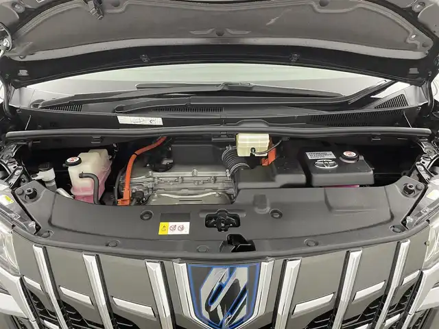 トヨタ アルファードハイブリット エグゼクティブ ラウンジ S 千葉県 2021(令3)年 1.9万km ブラック 4WD/ツインムーンルーフ/フリップダウンモニター/トヨタセーフティセンス/・プリクラッシュセーフティ/・レーントレーシングアシスト/・ロードサインアシスト/・アダプティブクルーズコントロール/・ブラインドスポットモニター/・クリアランスソナー/純正10インチメモリナビ/CD DVD HDMI BT フルセグ/パノラミックビューモニター/JBLサウンドシステム/両側パワースライドドア/3眼LEDヘッドライト/レザーシート/シートヒーター/ベンチレーション/メモリ付きパワーシート/デジタルインナーミラー/プッシュスタート/スマートキー/ビルトインETC2.0