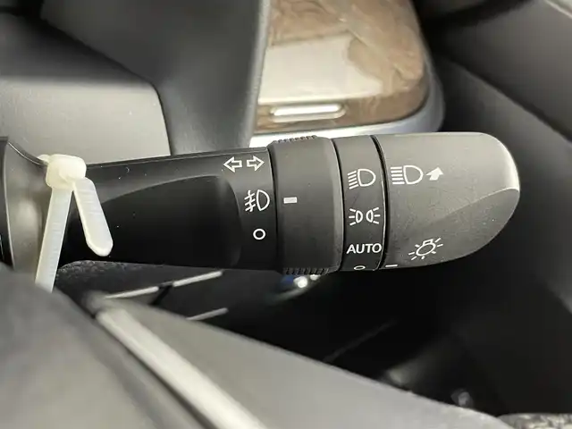 トヨタ アルファードハイブリット エグゼクティブ ラウンジ S 千葉県 2021(令3)年 1.9万km ブラック 4WD/ツインムーンルーフ/フリップダウンモニター/トヨタセーフティセンス/・プリクラッシュセーフティ/・レーントレーシングアシスト/・ロードサインアシスト/・アダプティブクルーズコントロール/・ブラインドスポットモニター/・クリアランスソナー/純正10インチメモリナビ/CD DVD HDMI BT フルセグ/パノラミックビューモニター/JBLサウンドシステム/両側パワースライドドア/3眼LEDヘッドライト/レザーシート/シートヒーター/ベンチレーション/メモリ付きパワーシート/デジタルインナーミラー/プッシュスタート/スマートキー/ビルトインETC2.0