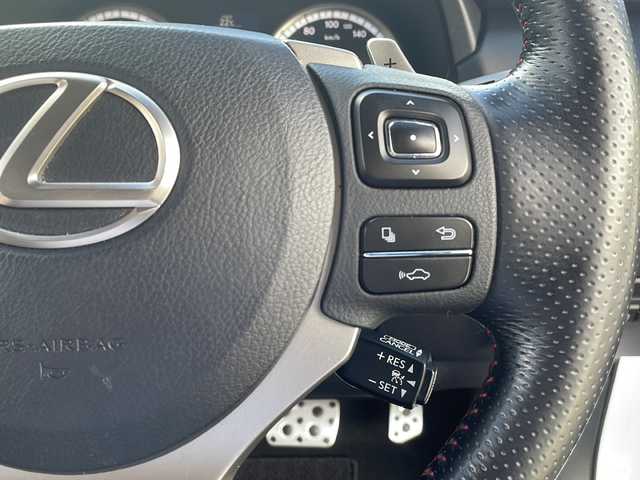 レクサス ＮＸ 200t Fスポーツ 京都府 2016(平28)年 5.6万km ホワイトノーヴァガラスフレーク 純正１０インチナビ　Ｂｌｕｅｔｏｏｔｈオーディオ　ＤＶＤ再生　フルセグ　ＵＳＢ接続　マルチビューカメラ　電動リアゲート　アダプティブクルーズコントロール　レーンキープ　シートヒーター　ＥＴＣ２．０