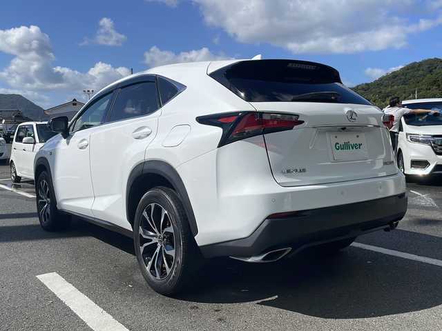 レクサス ＮＸ 200t Fスポーツ 京都府 2016(平28)年 5.6万km ホワイトノーヴァガラスフレーク 純正１０インチナビ　Ｂｌｕｅｔｏｏｔｈオーディオ　ＤＶＤ再生　フルセグ　ＵＳＢ接続　マルチビューカメラ　電動リアゲート　アダプティブクルーズコントロール　レーンキープ　シートヒーター　ＥＴＣ２．０