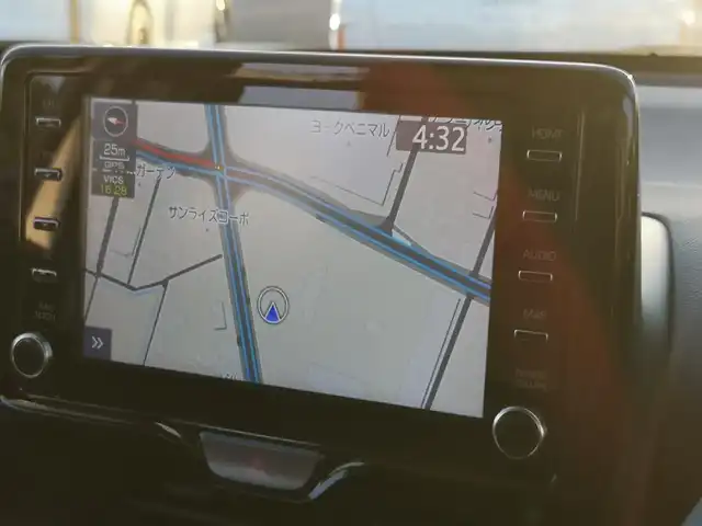 トヨタ ヤリスクロス ハイブリッド Z 茨城県 2021(令3)年 1.8万km ブラックマイカ/ホワイトパールクリスタルシャイン 2トーン 純正ナビ/【AM・FM・USB・BT】/パーキングアシスト/シートヒーター/パワーシート/レーダークルコン/ETC/全方位カメラ/ブレーキホールド/前後コーナーセンサー/電動リアゲート/モデリスタエアロ/BSM/オートライト/Fフォグ/オートハイビーム/LEDライト/ヘッドライトレベライザー/ステリモ