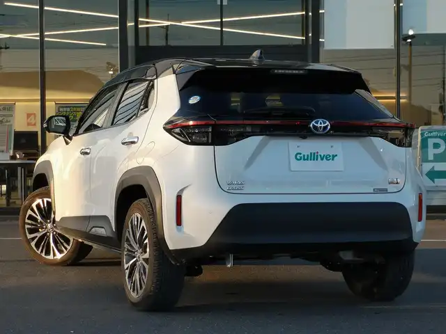 トヨタ ヤリスクロス ハイブリッド Z 茨城県 2021(令3)年 1.8万km ブラックマイカ/ホワイトパールクリスタルシャイン 2トーン 純正ナビ/【AM・FM・USB・BT】/パーキングアシスト/シートヒーター/パワーシート/レーダークルコン/ETC/全方位カメラ/ブレーキホールド/前後コーナーセンサー/電動リアゲート/モデリスタエアロ/BSM/オートライト/Fフォグ/オートハイビーム/LEDライト/ヘッドライトレベライザー/ステリモ