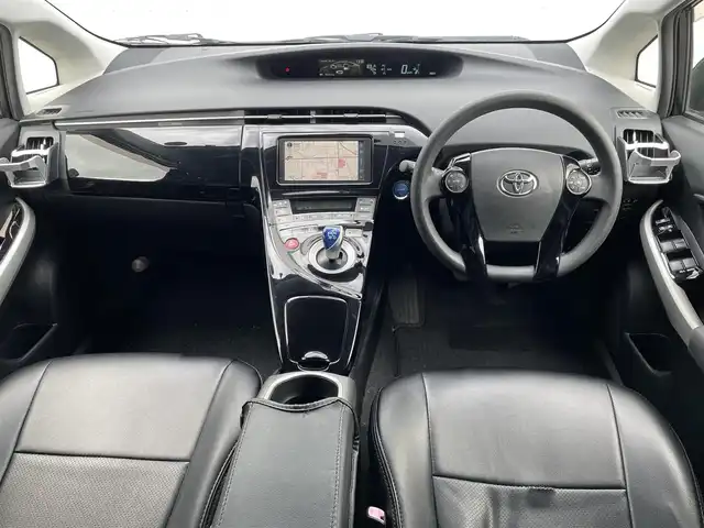 トヨタ プリウス S ツーリングセレクション 福岡県 2012(平24)年 4.2万km ブラック 純正ナビ（ＮＳＤＤ－Ｗ６１）/ワンセグTV/CD/DVD/SD/AM/FM/バックカメラ/スマートキー/プッシュスタート/ビルトインＥＴＣ/オートライト/フォグランプ/ステアリングリモコン/純正17AW/電格ミラー