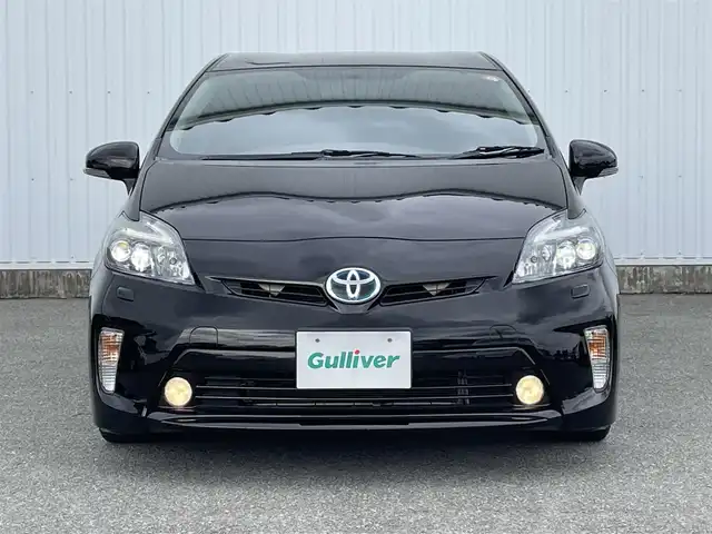 トヨタ プリウス S ツーリングセレクション 福岡県 2012(平24)年 4.2万km ブラック 純正ナビ（ＮＳＤＤ－Ｗ６１）/ワンセグTV/CD/DVD/SD/AM/FM/バックカメラ/スマートキー/プッシュスタート/ビルトインＥＴＣ/オートライト/フォグランプ/ステアリングリモコン/純正17AW/電格ミラー