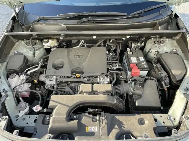 トヨタ ＲＡＶ４ アドベンチャー 滋賀県 2021(令3)年 3.5万km アッシュグレーメタリック/アーバンカーキ ワンオーナー/9型ディスプレイオーディオ/・Bluetooth/ミラキャスト/バックカメラ/革巻きステアリング/ステアリングリモコン/ステアリングヒーター/ETC2.0/前後ドラレコ/レーダークルコン/運転席パワーシート/前席シートヒーター/前席ベンチレーション/ハンズフリーパワーバックドア/AC100V/オートブレーキホールド/電動パーキング/LEDヘッドライト/フォグライト/トヨタセーフティセンス/・プリクラッシュセーフティ/・ブラインドスポットモニター/・レーントレーシングアシスト/・パーキングサポートブレーキ/・ロードサインアシスト/スマートキー