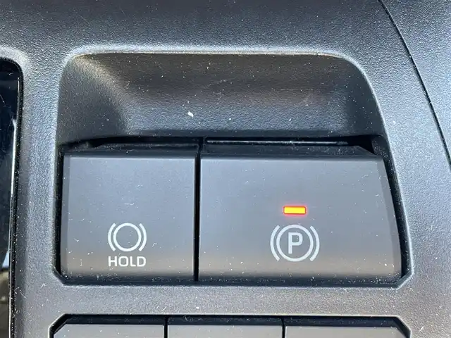 トヨタ ＲＡＶ４ アドベンチャー 滋賀県 2021(令3)年 3.5万km アッシュグレーメタリック/アーバンカーキ ワンオーナー/9型ディスプレイオーディオ/・Bluetooth/ミラキャスト/バックカメラ/革巻きステアリング/ステアリングリモコン/ステアリングヒーター/ETC2.0/前後ドラレコ/レーダークルコン/運転席パワーシート/前席シートヒーター/前席ベンチレーション/ハンズフリーパワーバックドア/AC100V/オートブレーキホールド/電動パーキング/LEDヘッドライト/フォグライト/トヨタセーフティセンス/・プリクラッシュセーフティ/・ブラインドスポットモニター/・レーントレーシングアシスト/・パーキングサポートブレーキ/・ロードサインアシスト/スマートキー