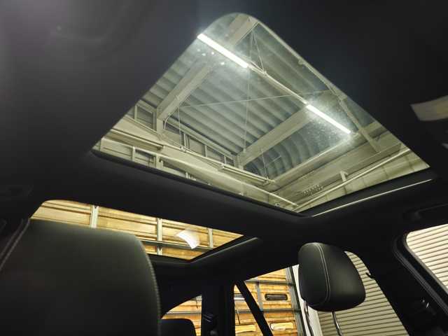 メルセデス・ベンツ Ｅ２５０ ワゴン アバンギャルド 群馬県 2015(平27)年 6.7万km ポーラホワイト パノラミックスライディングルーフ/レーダーセーフティパッケージ/全席シートヒーター/黒革シート/パナメリカーナ調グリル/ウッドステアリング/全方位カメラ/LEDヘッドライト/オートトランク