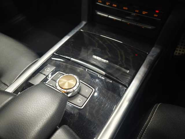 メルセデス・ベンツ Ｅ２５０ ワゴン アバンギャルド 群馬県 2015(平27)年 6.7万km ポーラホワイト パノラミックスライディングルーフ/レーダーセーフティパッケージ/全席シートヒーター/黒革シート/パナメリカーナ調グリル/ウッドステアリング/全方位カメラ/LEDヘッドライト/オートトランク