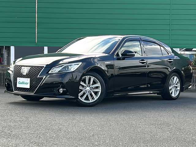 トヨタ クラウン ハイブリッド アスリートS 茨城県 2015(平27)年 6.8万km ブラック 純正8インチHDDナビ/-Bluetooth フルセグTV CD DVD/バックカメラ/横滑り抑制機能/レーダークルーズコントロール/コーナーセンサー/純正17インチアルミホイール/ビルトインETC/前席パワーシート/LEDオートヘッドライト/純正フロアマット/スマートキー/MTモード付AT