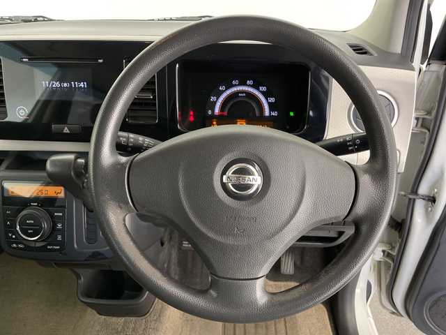 日産 モコ X 長野県 2012(平24)年 8.5万km スノーパールホワイト プッシュスタート/ドリンクホルダー/バックカメラ/電動格納ミラー/ドアバイザー/CDチェンジャー/純正フロアマット/夏タイヤ積込/スマートキー/スペアキー