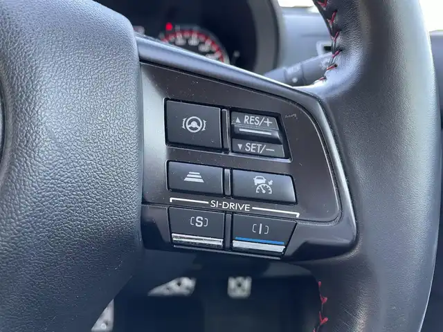 スバル レヴォーグ 1．6STIスポーツアイサイト 青森県 2017(平29)年 3.7万km クリスタルホワイトP 寒冷地仕様/H30R1R2R3R4R6記録簿/ワンオーナー/4WD/純正メモリナビ/フルセグTV/AM/FM/CD/DVD/BT/パワーシートD/N/シートヒーター/エアーシート/純正フロアマット/デジタルインナーミラー/クルーズコントロール/レーンアシスト/LEDヘッドランプ/アイドリングストップ/コーナーセンサー/衝突軽減システム/横滑り防止機能/盗難防止/オートライト/フォグランプ/BSM/純正18AW(225/45/18)/　　積み込み/ドラレコ/ETC/スペアキー/純正スターター/保証書/取扱説明書