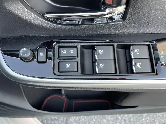 スバル レヴォーグ 1．6STIスポーツアイサイト 青森県 2017(平29)年 3.7万km クリスタルホワイトP 寒冷地仕様/H30R1R2R3R4R6記録簿/ワンオーナー/4WD/純正メモリナビ/フルセグTV/AM/FM/CD/DVD/BT/パワーシートD/N/シートヒーター/エアーシート/純正フロアマット/デジタルインナーミラー/クルーズコントロール/レーンアシスト/LEDヘッドランプ/アイドリングストップ/コーナーセンサー/衝突軽減システム/横滑り防止機能/盗難防止/オートライト/フォグランプ/BSM/純正18AW(225/45/18)/　　積み込み/ドラレコ/ETC/スペアキー/純正スターター/保証書/取扱説明書