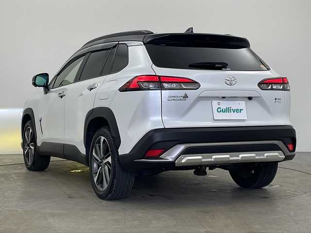 トヨタ カローラ クロス ハイブリッド Z 秋田県 2023(令5)年 1.3万km アティチュードブラックマイカ/プラチナホワイトパールマイカ ４WD/パノラマルーフ/トヨタセーフティセンス/純正ナビ（FM/AM/フルセグTV）/パノラミックビューカメラ/ドライブレコーダー（前後）/電動リアゲート/パワーシート（D席）/電動格納ミラー/純正18インチアルミホイール/ルーフレール/革巻きステアリング/純正フロアマット/ETC/スマートキー