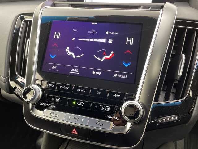 トヨタ クラウン ハイブリッド RS アドバンス 大分県 2019(令1)年 4.3万km ブラック TRDエアロ/・フロントスポイラー/・サイドスカート/・リヤバンパースポイラー/・リヤトランクスポイラー/MODELLISTAフェンダーガーニッシュ/MODELLISTAミラーガーニッシュ/TOYOTAセーフティセンス/・プリクラッシュセーフティ/・レーントレーシングアシスト/・レーダークルーズコントロール/・ロードサインアシスト/・アダプティブハイビームシステム/ブラインドスポットモニター/リヤクロストラフィックアラート/ヘッドアップディスプレイ/純正ナビ/【フルセグTV、DVD再生可、BT対応、USB】/ステアリングスイッチ/バックカメラ/ETC /社外ドライブレコーダー(前後)/ハーフレザーシート/・運転席メモリーシート/前席パワーシート/・前席シートヒーター/横滑り防止装置/電動格納ミラー/オートライト/LEDヘッドライト/LEDフォグ/純正18インチアルミホイール/クリアランスソナー