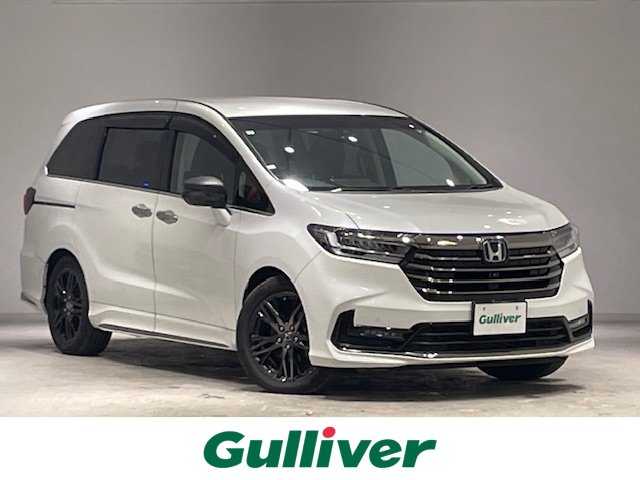 ホンダ オデッセイ ハイブリッド e:HEVアブソルート EX 宮城県 2021(令3)年 5.5万km プラチナホワイトパール ホンダセンシング/・衝突軽減ブレーキ/・誤発進抑制機能/・路外逸脱抑制機能/・レーンキープアシストシステム/・アダプティブ・クルーズ・コントロール/・先行者発進お知らせ機能/・標識認識機能/・ブラインドスポットインフォメーション/純正ナビ（VXU-217DYi）/・全方位カメラ/・Bluetooth/CD/DVD/フルセグTV/HDMI/・前後ドライブレコーダー/・ETC2.0/フリップダウンモニター/両側パワースライドドア/電動リアゲート/アイドリングストップ/デジタルインナーミラー/電子パーキング/・オートブレーキホールド/前後コーナーセンサー/革巻きステアリング/・ステアリングリモコン/プッシュスタート/・スマートキー/シートカバー/・パワーシート（運転席/助手席）/・シートヒーター（運転席/助手席）/・オットマン（2列目）/LEDヘッドライト/・オートライト/・フォグランプ/純正アルミホイール/純正フロアマット/ドアバイザー