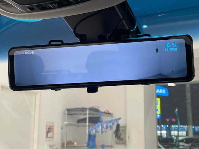 ホンダ オデッセイ ハイブリッド e:HEVアブソルート EX 宮城県 2021(令3)年 5.5万km プラチナホワイトパール ホンダセンシング/・衝突軽減ブレーキ/・誤発進抑制機能/・路外逸脱抑制機能/・レーンキープアシストシステム/・アダプティブ・クルーズ・コントロール/・先行者発進お知らせ機能/・標識認識機能/・ブラインドスポットインフォメーション/純正ナビ（VXU-217DYi）/・全方位カメラ/・Bluetooth/CD/DVD/フルセグTV/HDMI/・前後ドライブレコーダー/・ETC2.0/フリップダウンモニター/両側パワースライドドア/電動リアゲート/アイドリングストップ/デジタルインナーミラー/電子パーキング/・オートブレーキホールド/前後コーナーセンサー/革巻きステアリング/・ステアリングリモコン/プッシュスタート/・スマートキー/シートカバー/・パワーシート（運転席/助手席）/・シートヒーター（運転席/助手席）/・オットマン（2列目）/LEDヘッドライト/・オートライト/・フォグランプ/純正アルミホイール/純正フロアマット/ドアバイザー