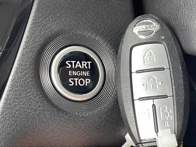 日産 ルークス HWS Gターボ アーバンクロム プロパイロットED 山口県 2022(令4)年 4.7万km ブラック 純正9インチナビ【MM321D-L】/・AM/FM/USB/iPod/CD/DVD/Bluetooth/フルセグテレビ/アラウンドビューモニター/ディスプレイ付自動防眩式ルームミラー/ビルトインETC2.0/ドライブレコーダー/純正フロアマット/純正アルミホイール/両側パワースライドドア【ハンズフリー機能有】/本革巻ステアリング/ステアリングスイッチ/スマートキー・スペアキー有/プッシュアップスタート/USBソケット/サンシェード/ドアバイザー/ＬＥＤヘッドライト/フォグランプ/オートライト/電動パーキングブレーキ/オートブレーキホールド/プラズマクラスター技術搭載リヤシーリングファン/プロパイロット/レーンアシスト/インテリジェント エマージェンシーブレーキ/コーナーセンサー/盗難防止装置/取り扱い説明書/保証書/記録簿