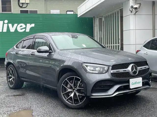 メルセデス・ベンツ ＧＬＣ３５０ｅ 4マチック クーペ AMGライン 東京都 2020(令2)年 5.4万km セレナイトグレー ○ワンオーナー/○純正メーカーナビ/○革シート/○サンルーフ/○全方位カメラ/○ドライブレコーダー/○パドルシフト/○ステアリングスイッチ/○ACC/○LKA/○BSM/○アクティブステリングアシスト/○HUD/○前席3wayメモリーシート/○全席シートヒーター/○前席エアーシート/○ブルメスターサウンドシステム/○社外20インチアルミホイール/○保証書/○取扱説明書/○スペアキー