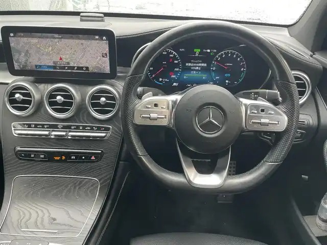 メルセデス・ベンツ ＧＬＣ３５０ｅ 4マチック クーペ AMGライン 東京都 2020(令2)年 5.4万km セレナイトグレー ○ワンオーナー/○純正メーカーナビ/○革シート/○サンルーフ/○全方位カメラ/○ドライブレコーダー/○パドルシフト/○ステアリングスイッチ/○ACC/○LKA/○BSM/○アクティブステリングアシスト/○HUD/○前席3wayメモリーシート/○全席シートヒーター/○前席エアーシート/○ブルメスターサウンドシステム/○社外20インチアルミホイール/○保証書/○取扱説明書/○スペアキー