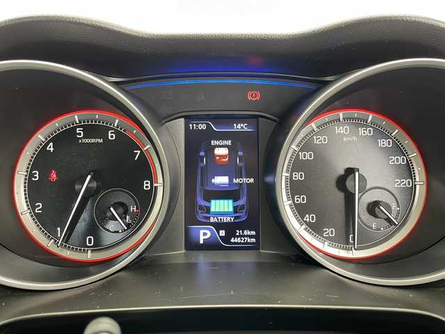 スズキ スイフト HYBRID RS 愛知県 2017(平29)年 4.5万km プレミアムシルバーメタリック 衝突軽減システム/SDナビ/クルーズコントロール/シートヒーター/フルセグ/CD/Bluetooth/バックカメラ/純正アルミホイール/LEDヘッドライト/パドルシフト/オートマチックハイビーム/ドライブレコーダー/ETC/ステアリングスイッチ/スマートキー/プッシュスタート