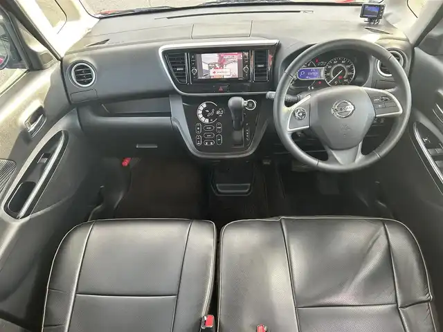日産 デイズ ルークス ハイウェイスター Gターボ 岡山県 2020(令2)年 3.3万km スパークリングレッド/ブラック 登録時走行距離32926km/純正ナビ/フルセグTV(AM.FM.CD.DVD.TV.BT)/両側パワースライドドア/全方位カメラ/ETC/ドライブレコーダー/クリアランスソナー/衝突軽減ブレーキ/クルーズコントロール/レーンキープアシスト/オートマチックハイビーム/アイドリングストップ/15インチ純正AW/純正フロアマット