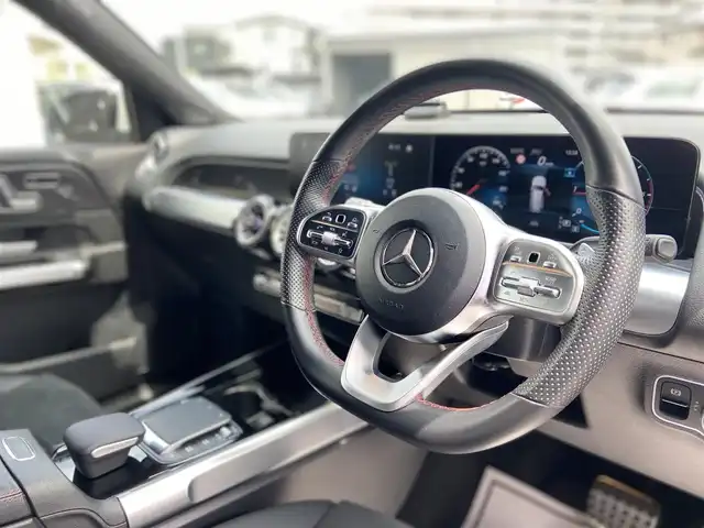 メルセデス・ベンツ Ｍ・ベンツ ＧＬＢ２００ｄ 4マチック AMGライン 栃木県 2021(令3)年 4.3万km デジタルホワイト ワンオーナー/レーダーセーフティパッケージ/ナビゲーションパッケージ/全方位カメラ/フルセグ /パワーシート/シートヒーター/ハーフレザー/電動リアゲート/ETC/LED/純正20インチAW/純正ドラレコ前後