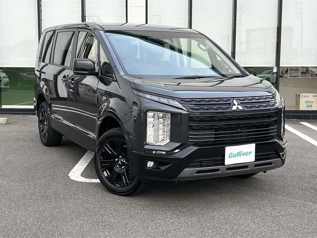 三菱 デリカＤ：５ ブラックエディション 岐阜県 2025(令7)年 0.1万km未満 グレーⅡ 社外BIｃＸナビ/プッシュスタート/スマートキー/２ＷＤ、４ＷＤ/スペアキー/社外フリップダウン/バックモニター/フルセグ/クルコン/ターボ車/3列シート/ハーフレザーシート/両側パワースライドドア/純正ＡＷ/コーナーセンサー前後/LEDヘッドライト/レーンキープアシスト/HDMI/アイドリングストップ/全方位モニター/カーテンエアバック/オートマチックハイビーム/オートライト/ステアリングヒーター/電動リヤゲート/衝突軽減システム/パワーシート/3列シート/パドルシフト