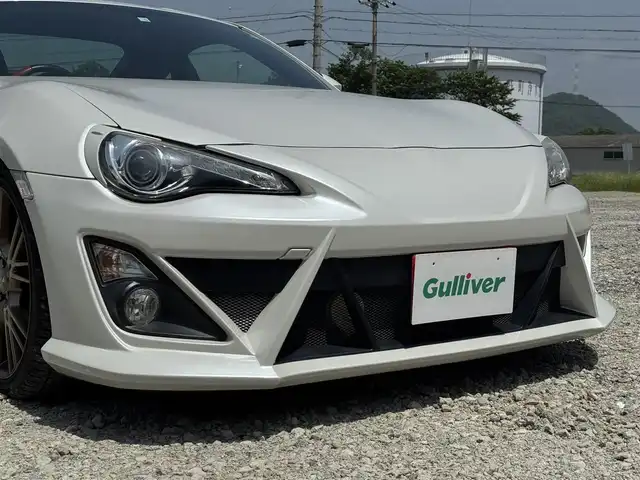 トヨタ ８６ GT 兵庫県 2012(平24)年 2.9万km サテンホワイトパール TOM`Sスーパーチャージャー/TOM`Sエアロ(S/RU/RW)/TOM`S車高調/チームネッツフロントエアロ/チームネッツマフラー/モデリスタ18インチAW/純正ナビ/フルセグTV/Bluetooth接続可/DVD再生可/バックカメラ