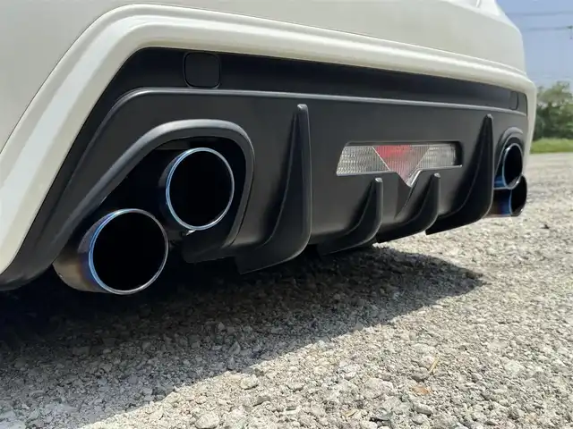 トヨタ ８６ GT 兵庫県 2012(平24)年 2.9万km サテンホワイトパール TOM`Sスーパーチャージャー/TOM`Sエアロ(S/RU/RW)/TOM`S車高調/チームネッツフロントエアロ/チームネッツマフラー/モデリスタ18インチAW/純正ナビ/フルセグTV/Bluetooth接続可/DVD再生可/バックカメラ