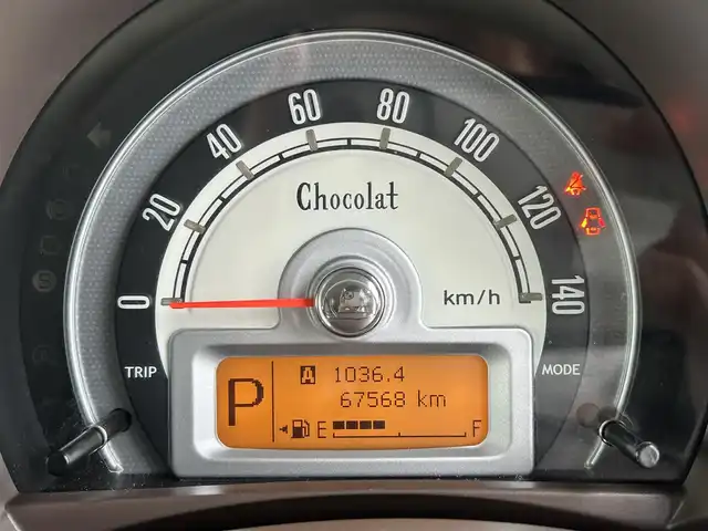 スズキ ラパン ショコラ X 栃木県 2014(平26)年 6.8万km シャンパンピンクPM 純正スマートフォン連携ナビ/バックカメラ/純正14インチAW/純正フロアマット/アイドリングストップ/HIDヘッドライト/オートライト/ベンチシート/スマートキー/プッシュEgスタート
