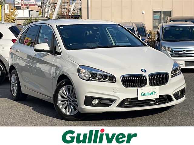 ＢＭＷ ２１８ｄ アクティブツアラー ラグジュアリー 愛知県 2017(平29)年 3万km アルピンホワイトⅢ ワンオーナー/禁煙車/純正ナビ/バックカメラ/パワーバックドア/ETC/フルセグTV・Bluetooth・CD・DVD・USB/Music コレクション・AUX・AM・FM/レザーシート/運転席助手席パワーシート/運転席助手席シートヒーター/革巻きステアリング/フロアマット/LEDヘッドライト/オートライト/フロント・リヤフォグランプ/クルーズコントロール/アイドリングストップ/衝突警告/ECO PROモード/プッシュスタート/スマートキー/イモビライザー/スペアキー1本/新車保証書/取扱説明書