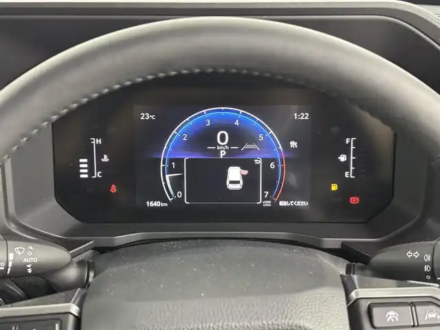 トヨタ ランドクルーザー ２５０ VX 埼玉県 2024(令6)年 0.2万km ブラック ワンオーナー　/純正１２．３ディスプレイオーディオ　/サンルーフ　/パノラミックビューモニター　/デジタルインナーミラー　/パワーバックドア　/ＯＰ丸目ヘッドライト　/ＢＳＭ　/ＥＴＣ２．０　/ルーフレール/純正フロアマット/ハーフレザーシート/温冷シート/Apple Car Play