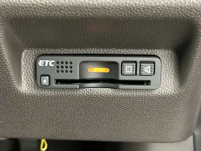 ホンダ フリード G ホンダセンシング 愛知県 2017(平29)年 4.1万km ブルーホライゾンM 禁煙車/純正9インチナビ/（CD/DVD/AM/FM/Bluetooth/フルセグTV）/バックカメラ/ホンダセンシング/・衝突軽減ブレーキ/・車線逸脱警報システム/・追従式クルーズコントロール/・誤発進抑制機能/ETC/ドライブレコーダー/両側パワースライドドア/15インチアルミホイール/純正フロアマット/スマートキー/スペアキー有/アイドリングストップ/横滑り防止装置