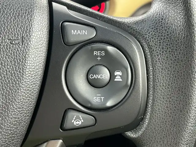 ホンダ フリード G ホンダセンシング 愛知県 2017(平29)年 4.1万km ブルーホライゾンM 禁煙車/純正9インチナビ/（CD/DVD/AM/FM/Bluetooth/フルセグTV）/バックカメラ/ホンダセンシング/・衝突軽減ブレーキ/・車線逸脱警報システム/・追従式クルーズコントロール/・誤発進抑制機能/ETC/ドライブレコーダー/両側パワースライドドア/15インチアルミホイール/純正フロアマット/スマートキー/スペアキー有/アイドリングストップ/横滑り防止装置