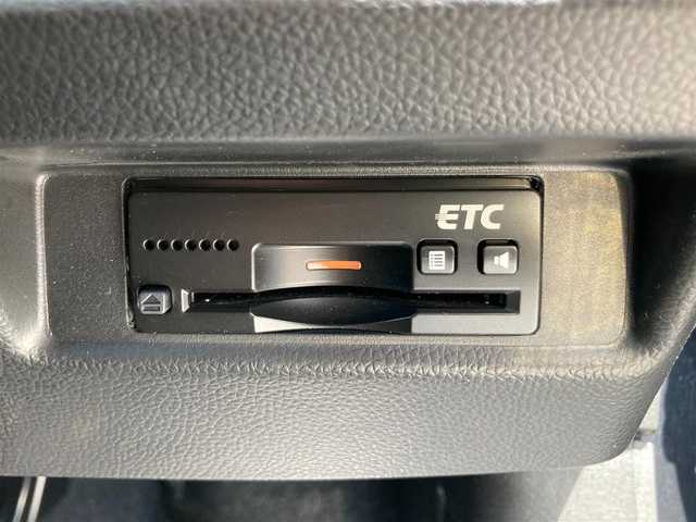 スズキ ワゴンＲ スティングレー HYBRID T 静岡県 2017(平29)年 3.2万km ブルーイッシュブラックパール3 デュアルセンサーブレーキサポート/純正8インチナビ(CN-RZ83)/　AM FM CD DVD Bluetooth SD/LEDオートヘッドランプ/シートヒーター(運転席)/クルーズコントロール/純正15インチアルミホイール/ヘッドアップディスプレイ/パドルシフト/スマートキー2本/アイドリングストップ/ワンオーナー/ビルトインETC/アラウンドビューモニター