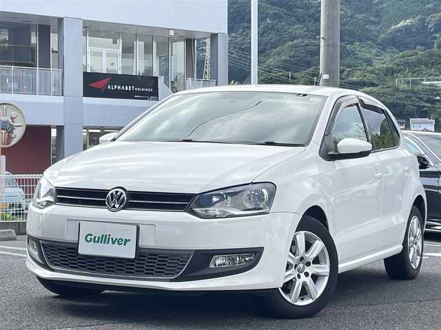 フォルクスワーゲン ポロ TSIハイライン 長崎県 2010(平22)年 5.1万km キャンディホワイト ・社外ナビ（FM/AM/TV/CD/DVD/SD）/・ブルートゥース/・横滑り防止/・ETC/・コーナーセンサー（後方）/・フロアマット