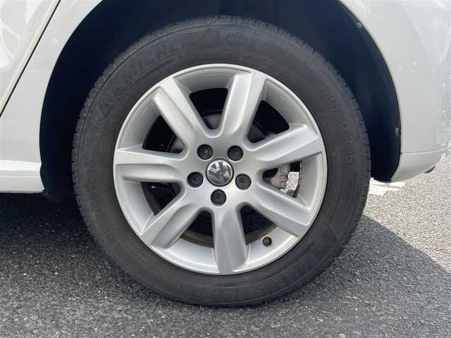 フォルクスワーゲン ポロ TSIハイライン 長崎県 2010(平22)年 5.1万km キャンディホワイト ・社外ナビ（FM/AM/TV/CD/DVD/SD）/・ブルートゥース/・横滑り防止/・ETC/・コーナーセンサー（後方）/・フロアマット