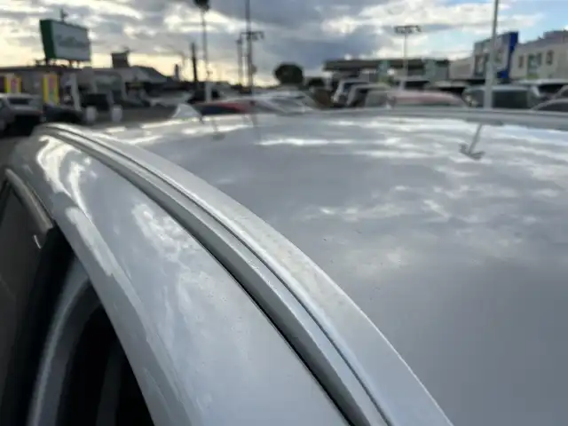 ＢＭＷ Ｘ１ xDrive 18d xライン 長崎県 2019(令1)年 9.8万km グレイシャーシルバー 純正ナビ(FM/AM/BT/フルセグTV)/プッシュスタート/スマートキー/4WD/ディーゼルターボ/MTモード付AT/レーダークルーズコントロール/ETC/バックカメラ/前後ドラレコ/社外フロアマット/純正19インチアルミホイール/前席パワーシート(運転席メモリー機能付)/ハーフレザーシート/ルーフレール/ABS/横滑り防止装置/クリアランスソナー/オートライト/ダウンヒルアシスト/LEDヘッドライト/ダブル・サイドエアバッグ/カーテンエアバッグ/ISOFIX/取扱説明書/保証書/スペアキー1本