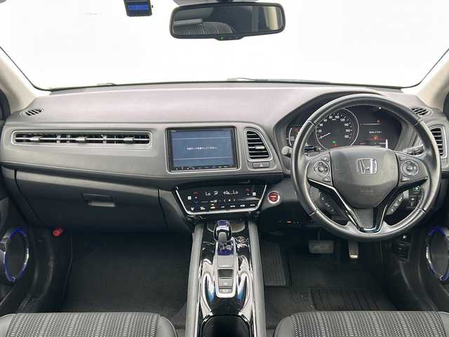 ホンダ ヴェゼル ハイブリッド Z ホンダセンシング 三重県 2016(平28)年 4.7万km モルフォブルーP 純正８型ナビ/バックカメラ/ビルトインＥＴＣ/革巻きステアリング/前席シートヒーター/ＵＳＢ給電/スペアキー/前方ドライブレコーダー/純正フロアマット/電子パーキング/ＬＥＤ/電格ミラー/禁煙車