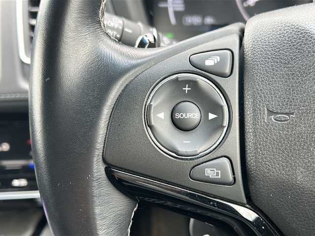 ホンダ ヴェゼル ハイブリッド Z ホンダセンシング 三重県 2016(平28)年 4.7万km モルフォブルーP 純正８型ナビ/バックカメラ/ビルトインＥＴＣ/革巻きステアリング/前席シートヒーター/ＵＳＢ給電/スペアキー/前方ドライブレコーダー/純正フロアマット/電子パーキング/ＬＥＤ/電格ミラー/禁煙車