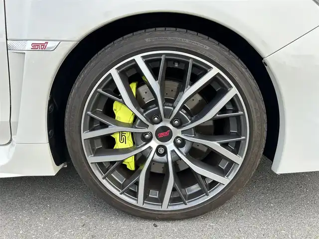 スバル ＷＲＸ ＳＴＩ STI タイプS 静岡県 2019(令1)年 2.9万km クリスタルホワイトP アプライドモデル最終Ｆ型/アドバンスドセイフティＰＫＧ/大型リヤスポイラー/ＲＥＣＡＲＯシート/シートヒーター/純正８型ナビ/フルセグTV/DVD再生/ＦＳＢカメラ/ETC/ＳＲＶＤ/ハイビームアシスト/ＬＥＤライナー/LEDヘッドライト/オートライト/前席パワーシート/純正フロアマット/純正１９ＡＷ