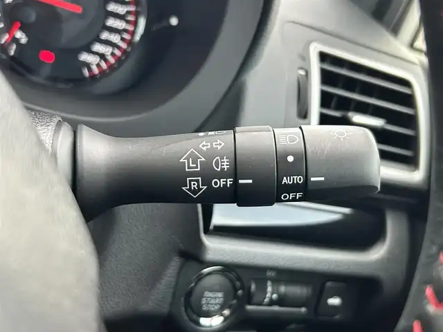 スバル ＷＲＸ ＳＴＩ STI タイプS 静岡県 2019(令1)年 2.9万km クリスタルホワイトP アプライドモデル最終Ｆ型/アドバンスドセイフティＰＫＧ/大型リヤスポイラー/ＲＥＣＡＲＯシート/シートヒーター/純正８型ナビ/フルセグTV/DVD再生/ＦＳＢカメラ/ETC/ＳＲＶＤ/ハイビームアシスト/ＬＥＤライナー/LEDヘッドライト/オートライト/前席パワーシート/純正フロアマット/純正１９ＡＷ