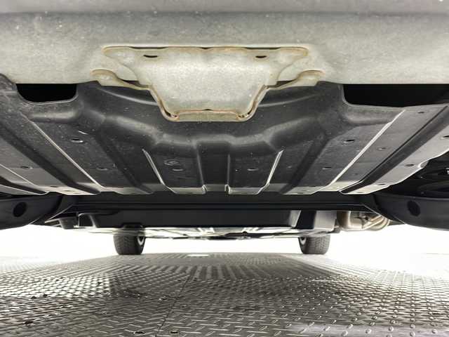 ホンダ フリード＋ ハイブリット EX 沖縄県 2019(平31)年 5.8万km フォレストグリーンパール 県外仕入 /禁煙車 /純正9インチナビ　/（フルセグTV　Bluetooth接続　CD DVD再生）/両側パワーバックドア　/バックカメラ　/コーナーセンサー　/ドライブレコーダー　/ETC　/シートヒーター　/純正アルミホイール/純正フロアマット/革巻きステアリング/ドアバイザー