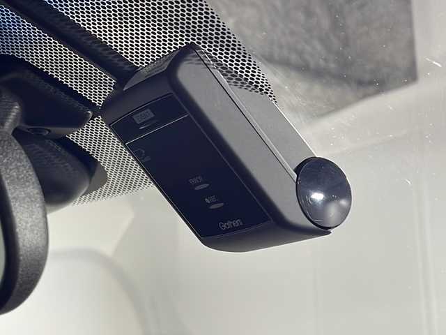 ホンダ フリード＋ ハイブリット EX 沖縄県 2019(平31)年 5.8万km フォレストグリーンパール 県外仕入 /禁煙車 /純正9インチナビ　/（フルセグTV　Bluetooth接続　CD DVD再生）/両側パワーバックドア　/バックカメラ　/コーナーセンサー　/ドライブレコーダー　/ETC　/シートヒーター　/純正アルミホイール/純正フロアマット/革巻きステアリング/ドアバイザー