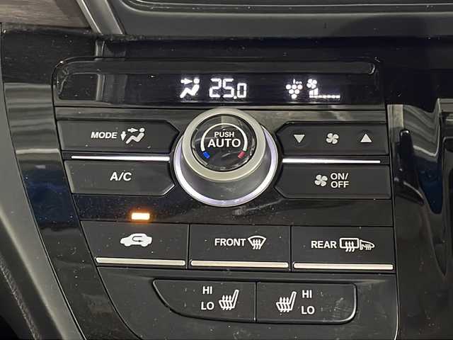 ホンダ フリード＋ ハイブリット EX 沖縄県 2019(平31)年 5.8万km フォレストグリーンパール 県外仕入 /禁煙車 /純正9インチナビ　/（フルセグTV　Bluetooth接続　CD DVD再生）/両側パワーバックドア　/バックカメラ　/コーナーセンサー　/ドライブレコーダー　/ETC　/シートヒーター　/純正アルミホイール/純正フロアマット/革巻きステアリング/ドアバイザー