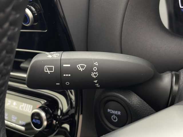 トヨタ アクア G 秋田県 2024(令6)年 2万km ブラックマイカ 4WD/純正メモリナビ　/AM/FM/Bluetooth/バックカメラ　/衝突被害軽減システム　/レーダークルーズコントロール　/レーンキープアシスト　/横滑り防止装置　/寒冷地仕様　/ワイパーデアイサー　/LEDヘッドライト　/ETC　/プッシュスタート/スペアキー/前後コーナーセンサー/AC１００V/オートマチックハイビーム/電動格納ミラー/純正ホイールキャップ