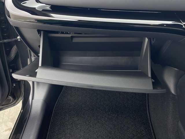 トヨタ アクア G 秋田県 2024(令6)年 2万km ブラックマイカ 4WD/純正メモリナビ　/AM/FM/Bluetooth/バックカメラ　/衝突被害軽減システム　/レーダークルーズコントロール　/レーンキープアシスト　/横滑り防止装置　/寒冷地仕様　/ワイパーデアイサー　/LEDヘッドライト　/ETC　/プッシュスタート/スペアキー/前後コーナーセンサー/AC１００V/オートマチックハイビーム/電動格納ミラー/純正ホイールキャップ