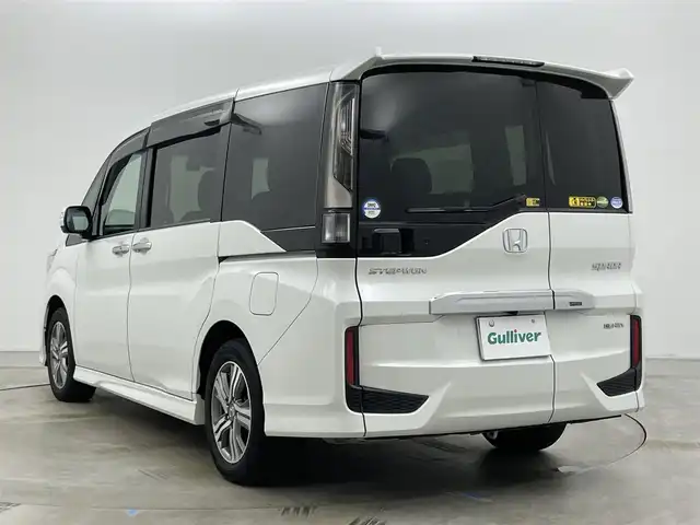 ホンダ ステップワゴン スパーダ eHEV G ホンダS 岡山県 2021(令3)年 2.9万km プラチナホワイトパール 社外８インチメモリナビゲーション【MDV-S706L】/　（CD/DVD/フルセグTV/BT/USB）/社外12.1インチフリップダウンモニター/バックカメラ/両側パワースライドドア/追従型クルーズコントロール/LEDヘッドライト（AUTO機能付き）/ビルトインETC/衝突軽減ブレーキシステム/車線逸脱防止システム/横滑り防止装置/社外ドライブレコーダー（前後）/純正16インチアルミホイール/純正フロアマット/プッシュスタート/スマートキー/新車保証書/取扱説明書/スペアキー×１