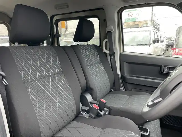 ダイハツ アトレー バン RS 岩手県 2025(令7)年 0.1千km オフビートカーキM 両側パワースライドドア/LEDヘッドライト/レーダークルーズコントロール/コーナーセンサー/衝突軽減ブレーキ/フォグライト/電動格納ミラー/純正フロアマット/アイドリングストップ